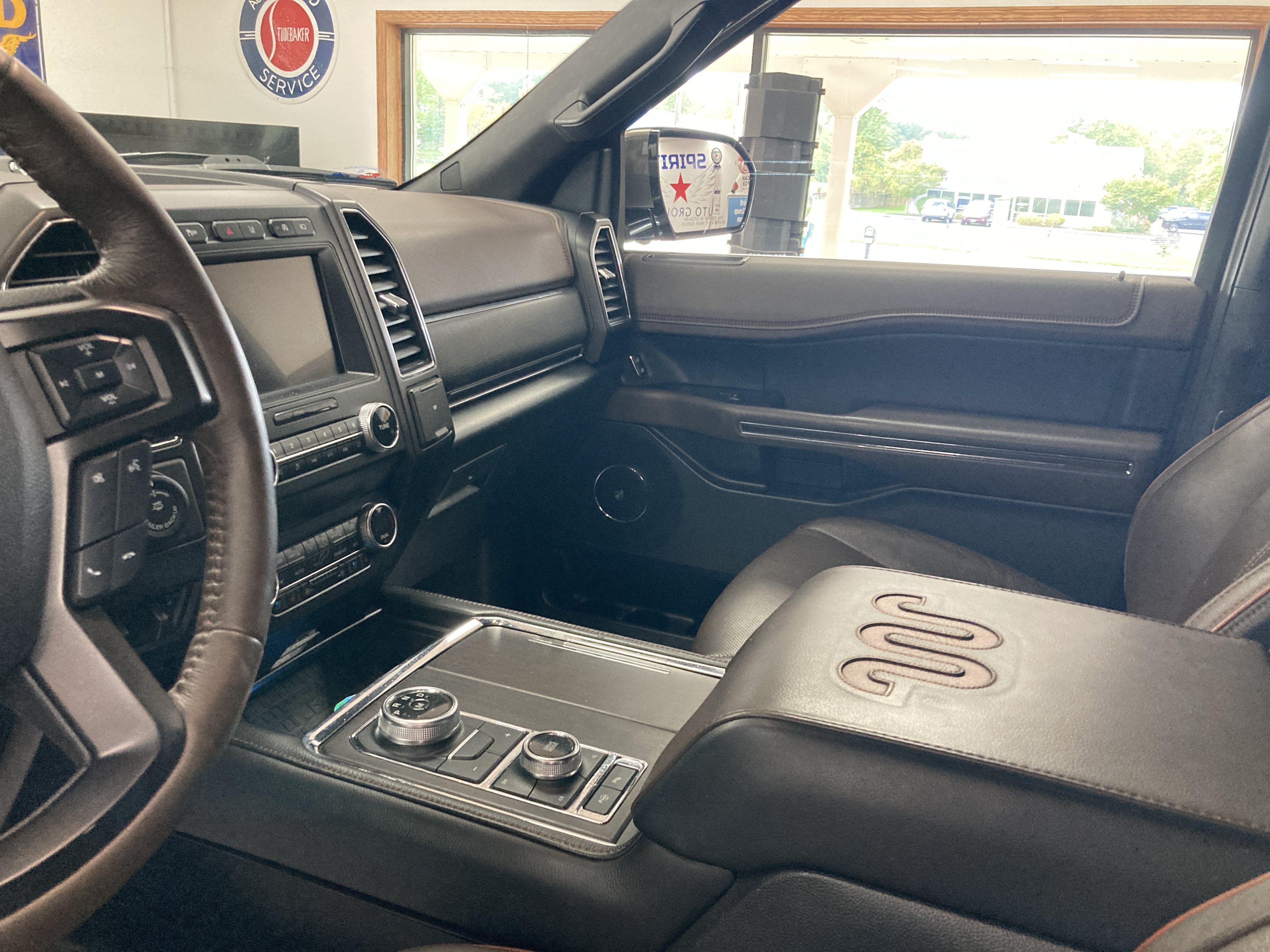 Used 2020 Ford Expedition King Ranch AWD/4WD image 14