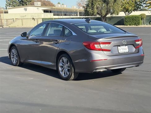 Used 2018 Honda Accord LX image 6