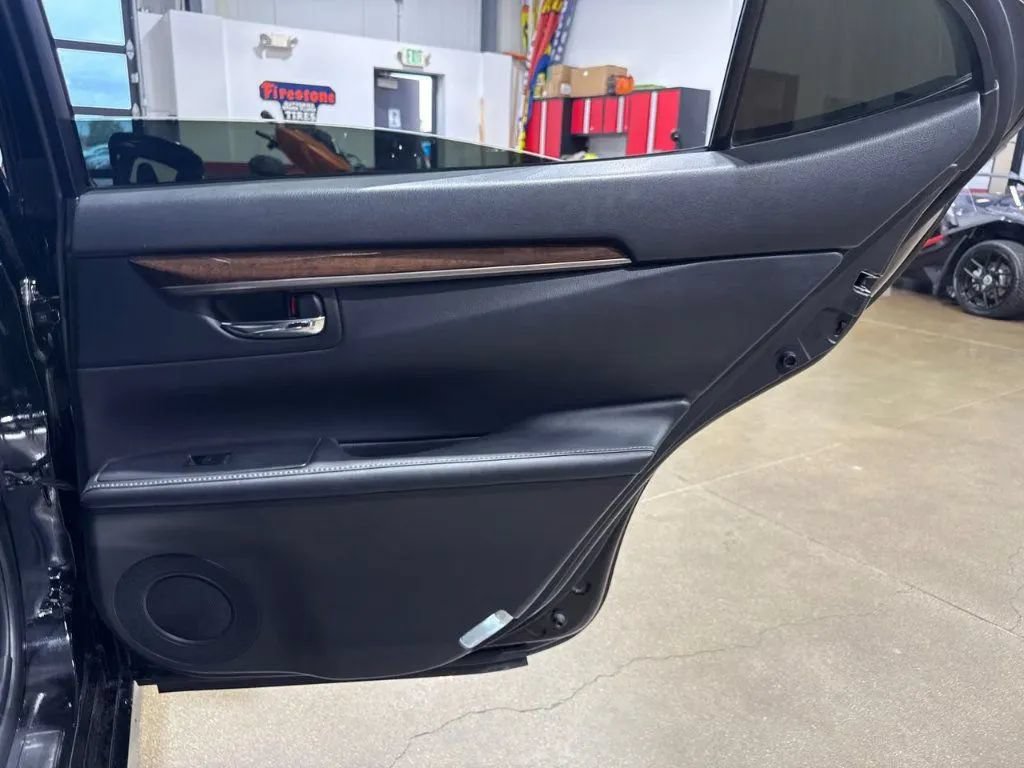Used 2013 Lexus ES 350 w/ Luxury Pkg FWD image 21