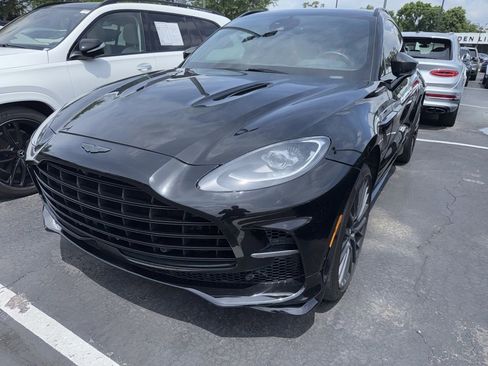 Used 2023 Aston Martin DBX 707 AWD/4WD image 1