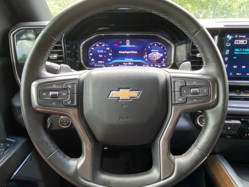 Used 2024 Chevrolet Silverado 1500 High Country AWD/4WD image 26