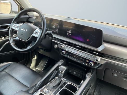 Used 2023 Kia Telluride S AWD/4WD image 14