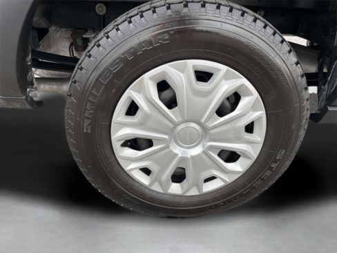 Used 2023 Ford Transit 350 XLT image 29