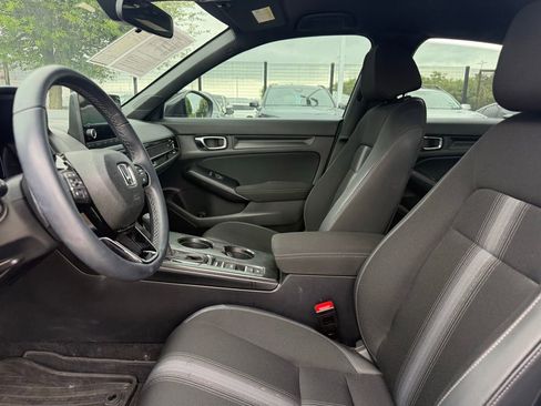 Used 2025 Honda Civic Sport image 9