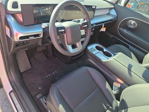 New 2026 Hyundai Ioniq 9 SEL AWD/4WD image 4