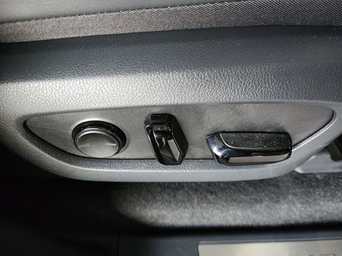 Used 2025 Lexus GX 550 w/ Accessory Package (2T) image 68