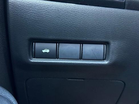 New 2026 Nissan Sentra SV w/ Floor Mat Package FWD image 23