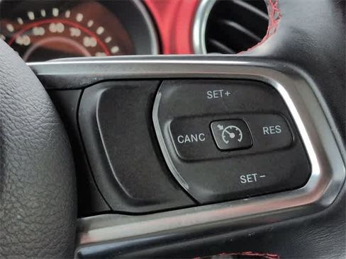 Used 2018 Jeep Wrangler Unlimited Rubicon image 24