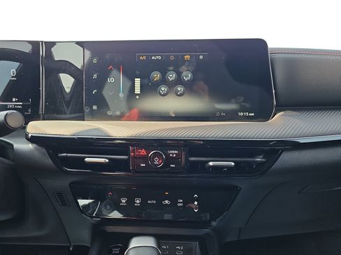 Used 2026 Nissan Kicks SR FWD image 20