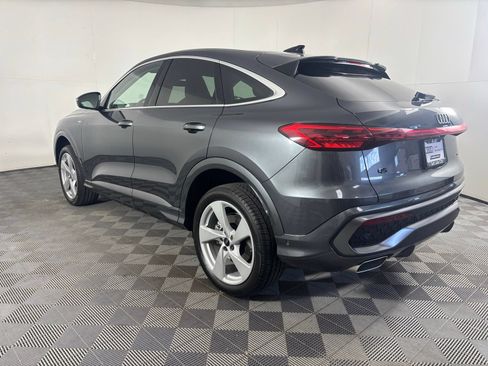 Used 2025 Audi Q5 Premium Plus w/ Premium Plus AWD/4WD image 6