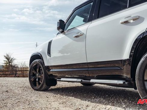 Used 2022 Land Rover Defender 110 X-Dynamic HSE image 28