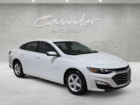 Used 2024 Chevrolet Malibu LT image 2