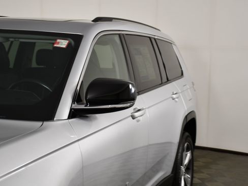 Used 2021 Jeep Grand Cherokee L Limited w/ Trailer Tow Group (B) AWD/4WD image 13