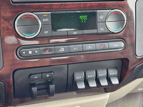 Used 2010 Ford F350 XLT AWD/4WD image 15