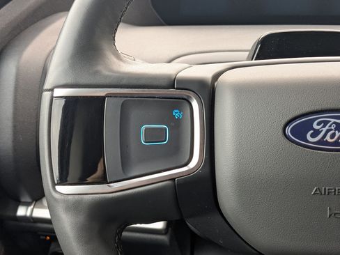 Certified 2025 Ford Expedition Max Active AWD/4WD image 21