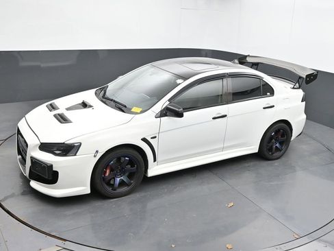 Used 2011 Mitsubishi Lancer Evolution MR AWD/4WD image 38