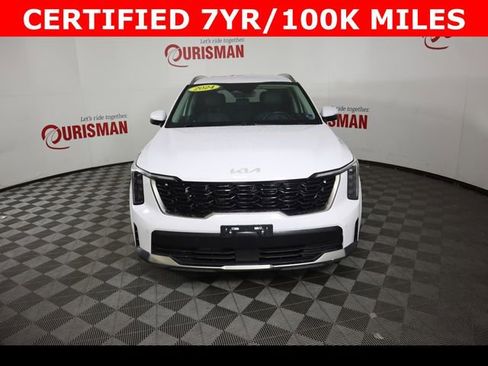 Used 2024 Kia Sorento S image 15