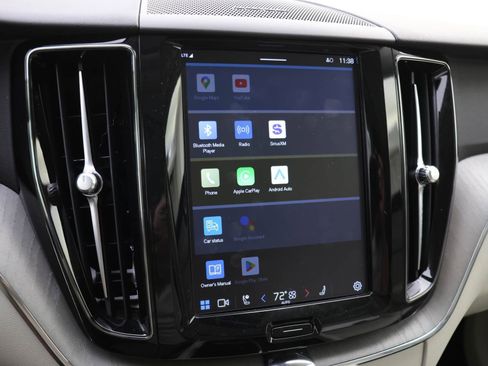 Certified 2023 Volvo XC60 T8 Plus w/ Climate Package image 12