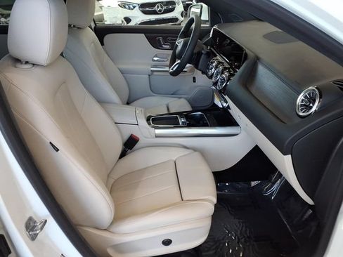 New 2026 Mercedes-Benz GLA 250 image 16