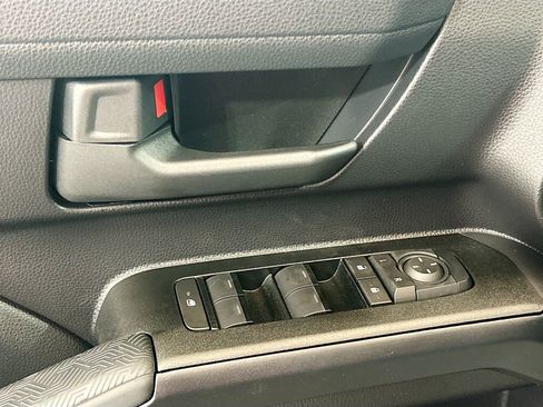 New 2026 Toyota 4Runner SR5 image 10