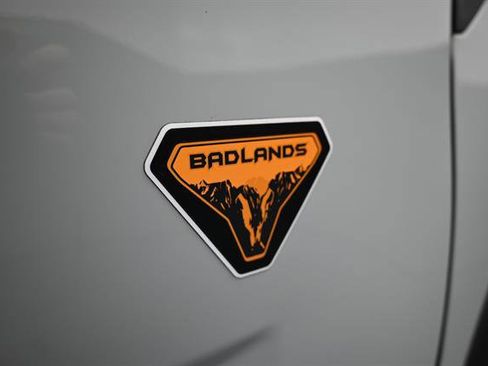 Used 2024 Ford Bronco Sport Badlands w/ Premium Package AWD/4WD image 5