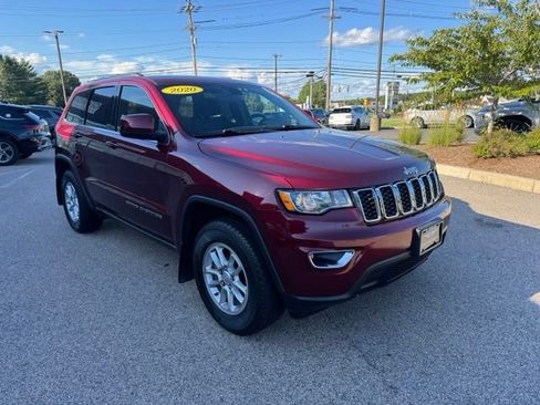 Used 2020 Jeep Grand Cherokee Laredo AWD/4WD image 14