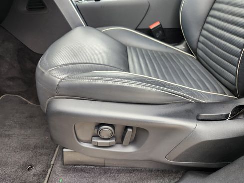 Used 2022 Land Rover Discovery HSE R-Dynamic image 26