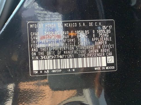 Used 2017 Honda Fit EX image 33