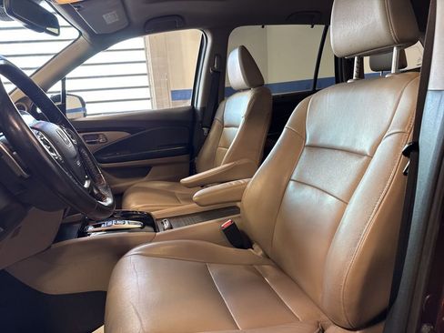 Used 2016 Honda Pilot Touring image 20