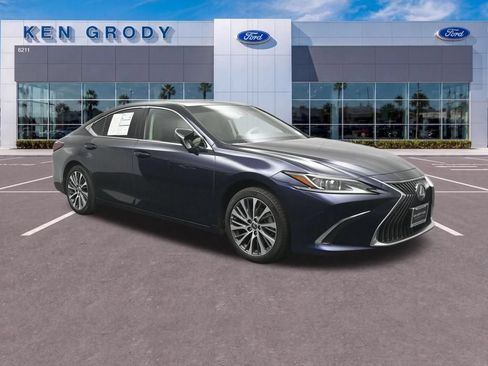 Used 2021 Lexus ES 350 w/ Premium Package FWD image 1