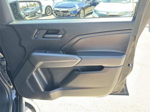 Certified 2024 Chevrolet Colorado Trail Boss w/ LPO, Dark Essentials Package image 14