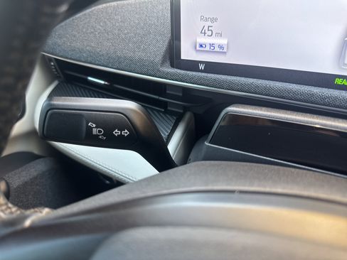 Used 2023 Ford Mustang Mach-E Premium RWD image 28