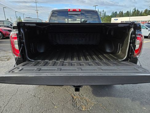 Used 2018 GMC Sierra 1500 Denali AWD/4WD image 12