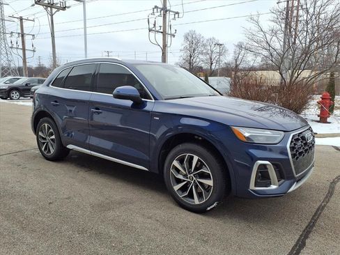 Used 2022 Audi Q5 2.0T Premium Plus image 1
