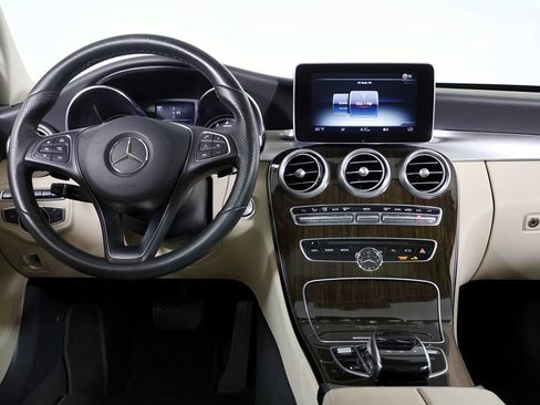 Used 2016 Mercedes-Benz C 300 4MATIC Sedan image 24