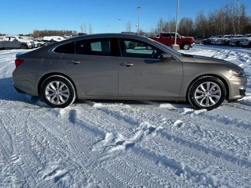 Certified 2024 Chevrolet Malibu LT image 2