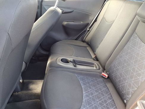 Used 2021 Chevrolet Spark LT image 11