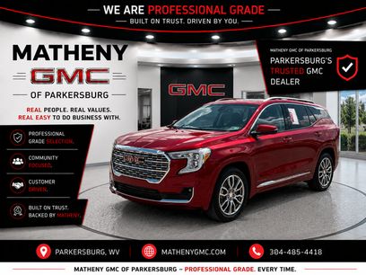 Used 2024 GMC Terrain Denali w/ Denali Premium Package
