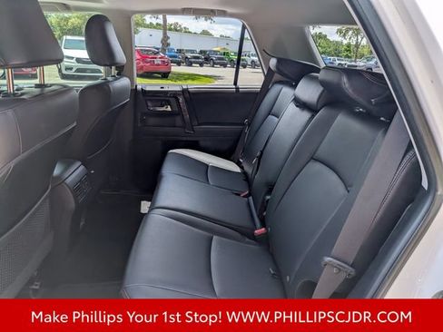 Used 2023 Toyota 4Runner TRD Off-Road Premium w/ Moonroof Package AWD/4WD image 13
