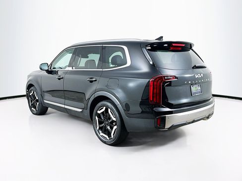 Used 2025 Kia Telluride S image 5