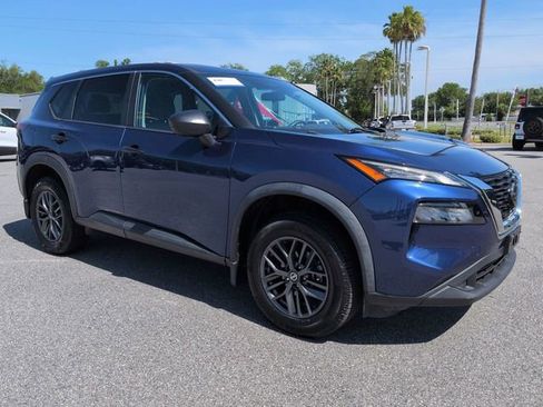 Used 2021 Nissan Rogue S FWD image 2