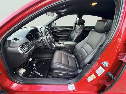 Used 2022 Honda Accord Sport image 14