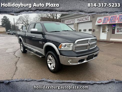 Used 2013 RAM 1500 Laramie w/ Convenience Group image 1