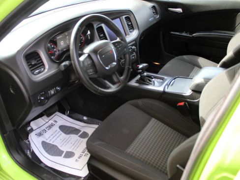 Used 2023 Dodge Charger SXT w/ Blacktop Package image 16