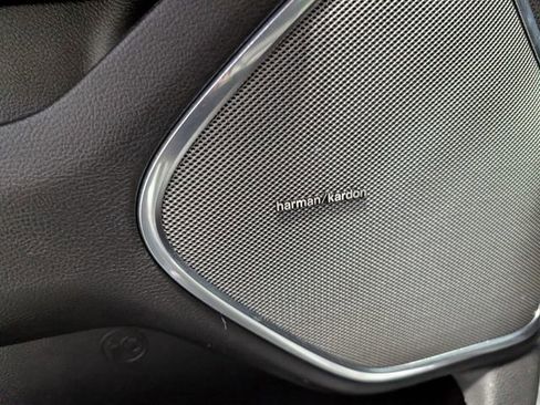 Used 2025 RAM 1500 Laramie w/ Night Edition image 16