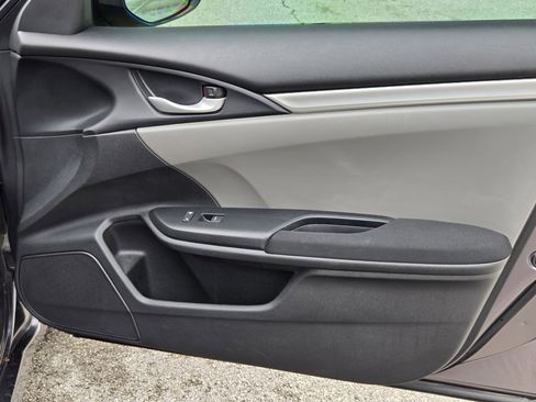 Used 2017 Honda Civic LX image 25