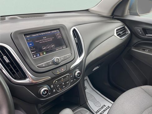 Used 2024 Chevrolet Equinox LT FWD image 21