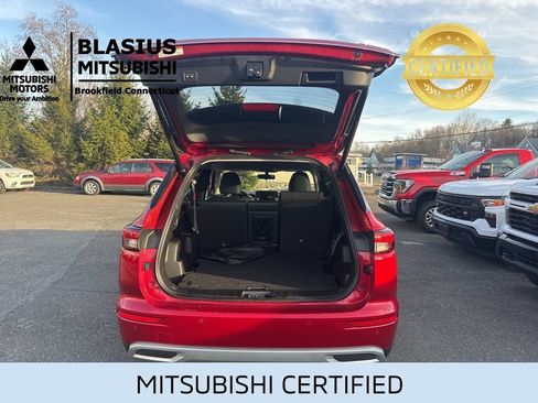 Used 2023 Mitsubishi Outlander 4WD Plug-In Hybrid image 7