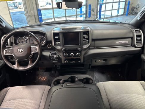 Used 2024 RAM 2500 Big Horn w/ Bed Utility Group image 11