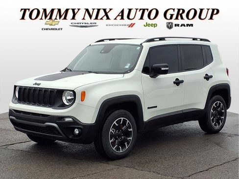 Used 2023 Jeep Renegade Latitude image 1
